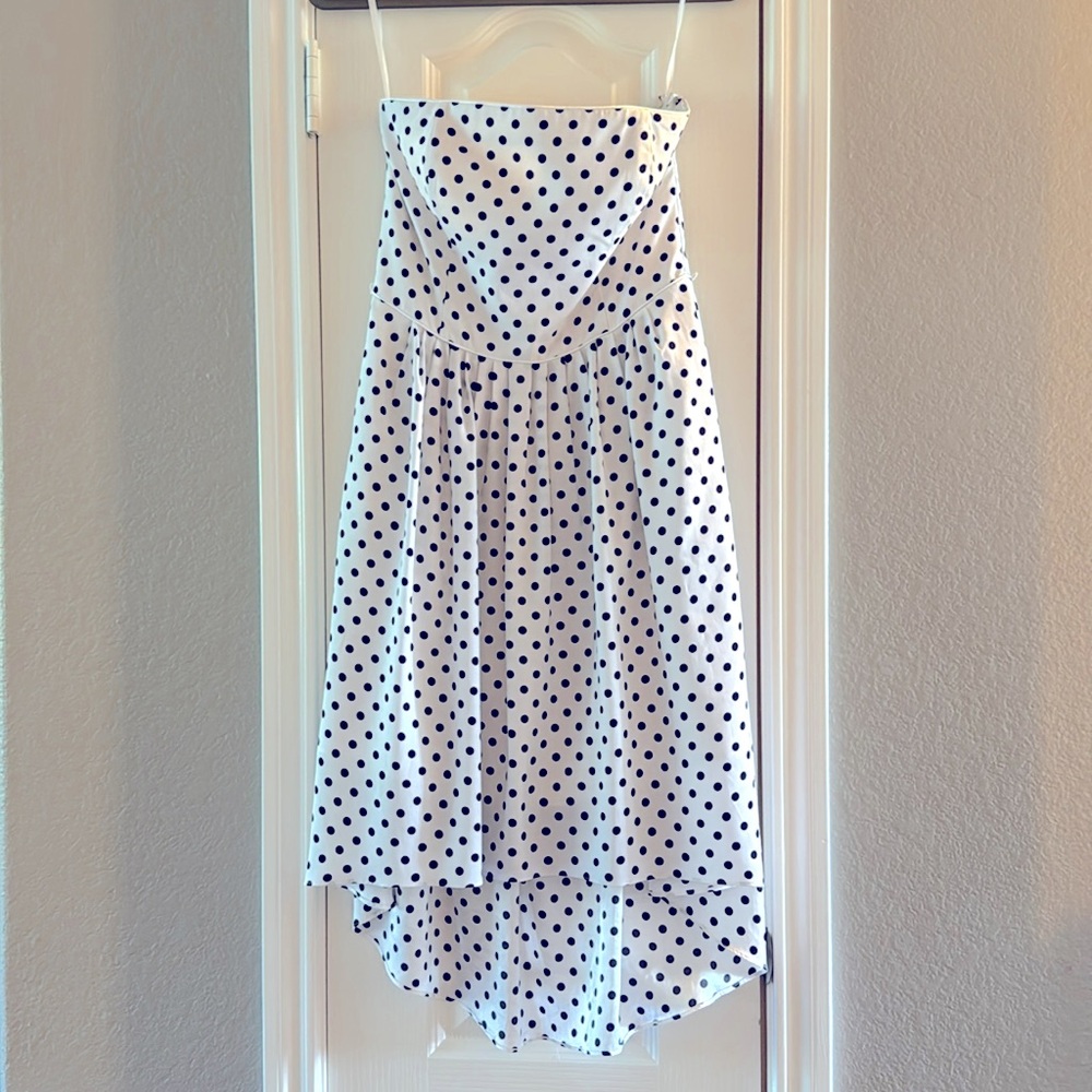 White House Black Market Strapless Dress